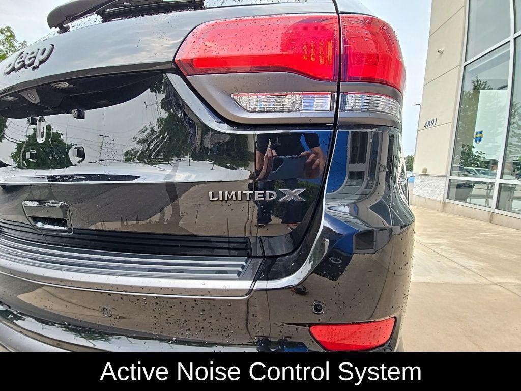 used 2019 Jeep Grand Cherokee car, priced at $17,610