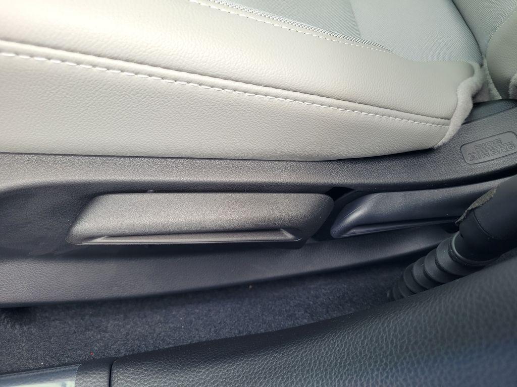 new 2026 Honda Civic Hybrid car, priced at $32,100