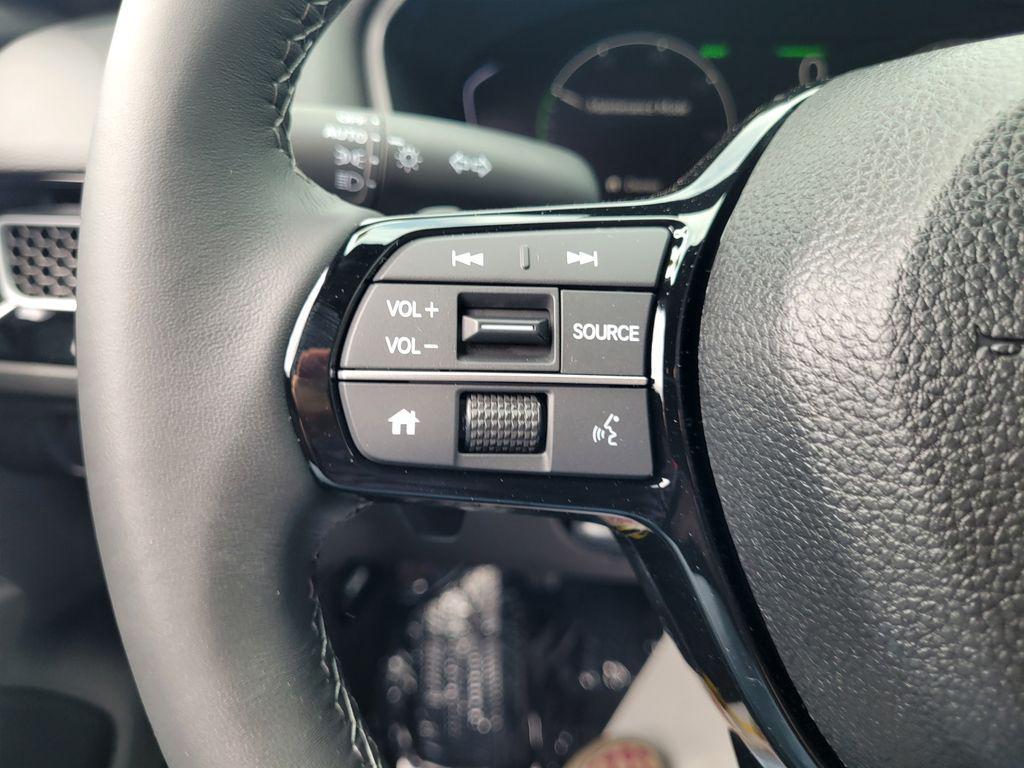 new 2026 Honda Civic Hybrid car, priced at $32,100