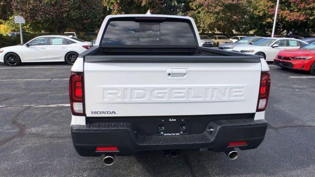 new 2025 Honda Ridgeline car, priced at $45,385