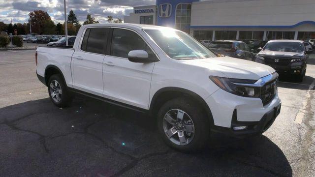 new 2025 Honda Ridgeline car, priced at $45,385