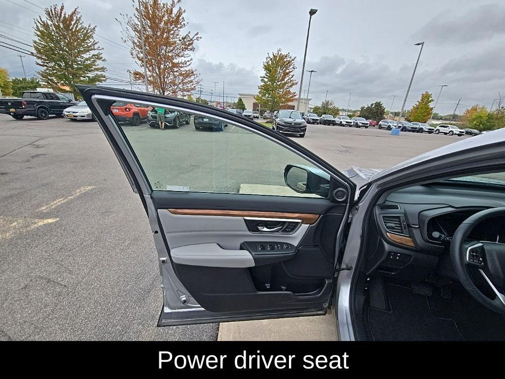 used 2020 Honda CR-V car, priced at $28,414