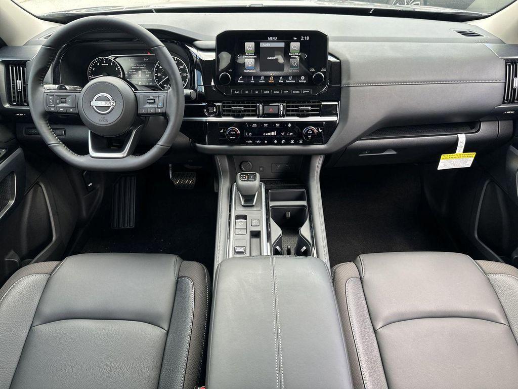 new 2025 Nissan Pathfinder car, priced at $35,827