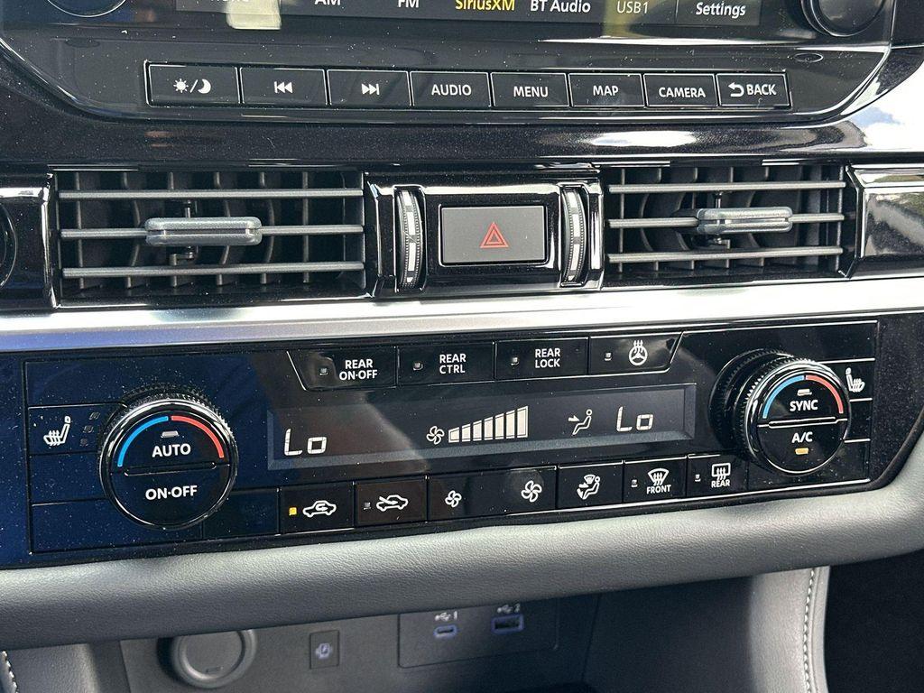 new 2025 Nissan Pathfinder car, priced at $35,827