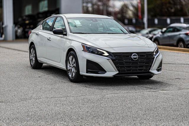 new 2025 Nissan Altima car, priced at $25,701