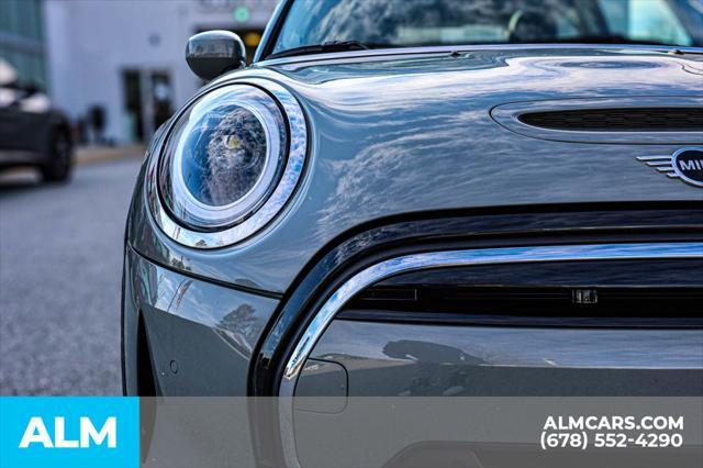 used 2023 MINI Hardtop car, priced at $18,520