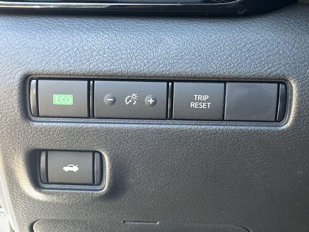 new 2025 Nissan Sentra car, priced at $21,156