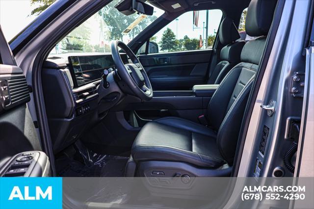 used 2024 Hyundai Santa Fe car, priced at $34,960
