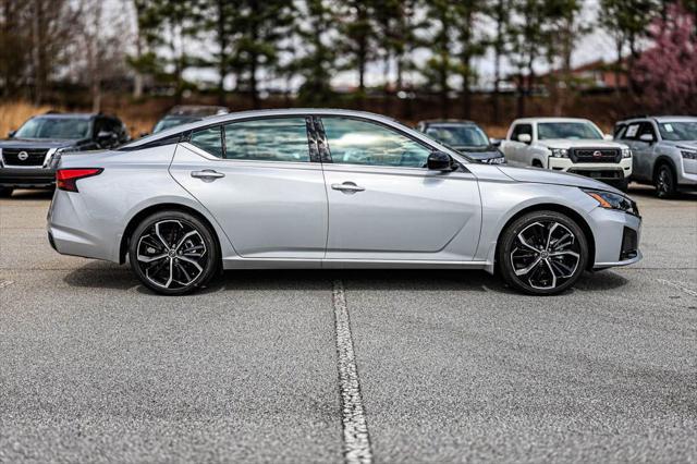 new 2025 Nissan Altima car, priced at $29,305