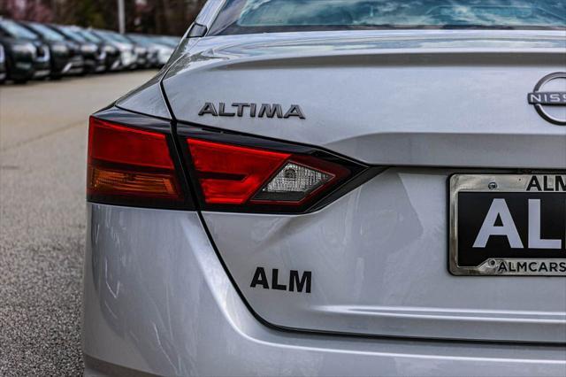 new 2025 Nissan Altima car, priced at $29,305