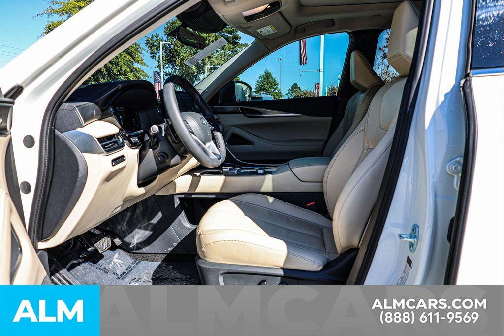 used 2025 INFINITI QX60 car, priced at $42,860