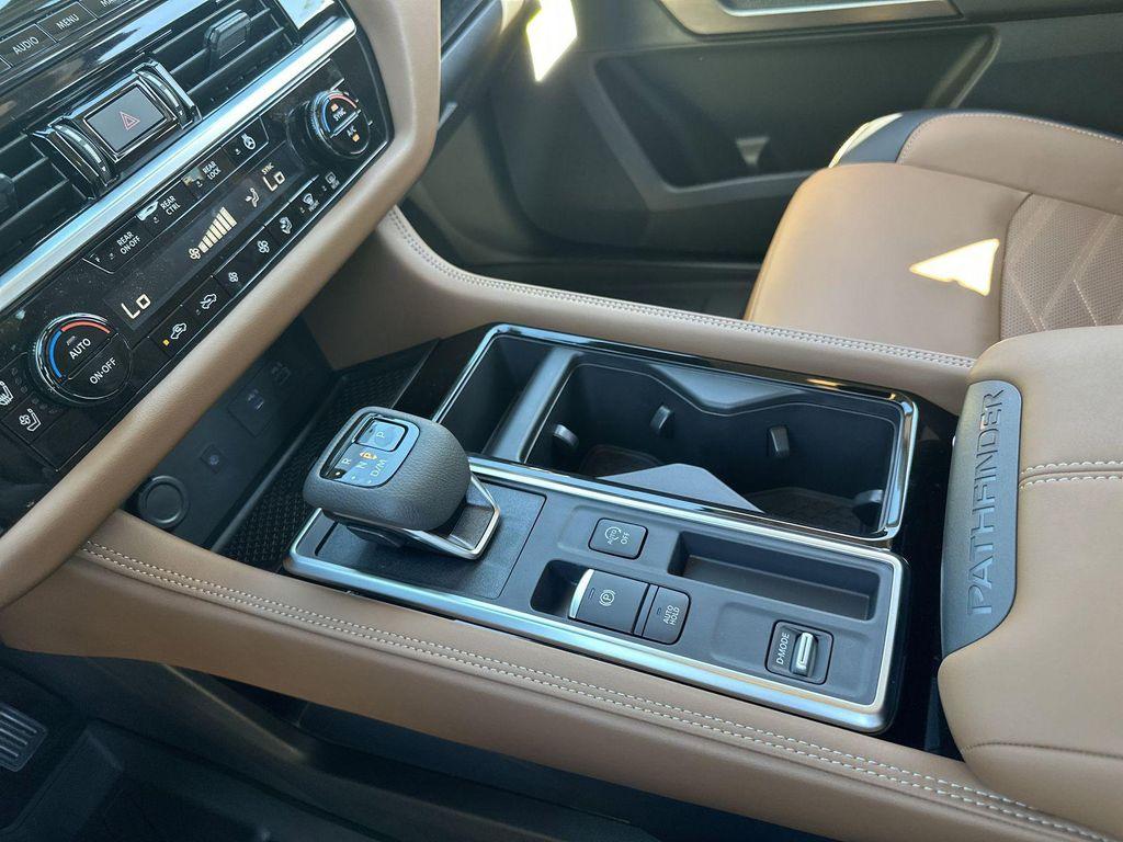 new 2025 Nissan Pathfinder car, priced at $47,843