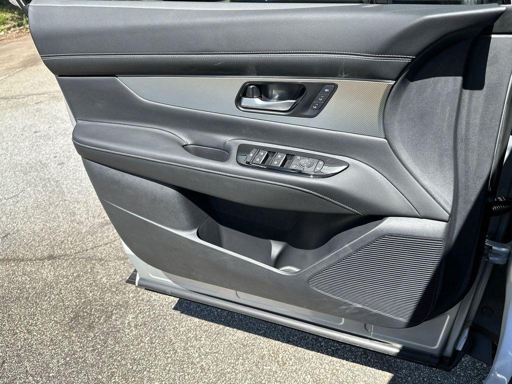 new 2025 Nissan Murano car, priced at $45,099