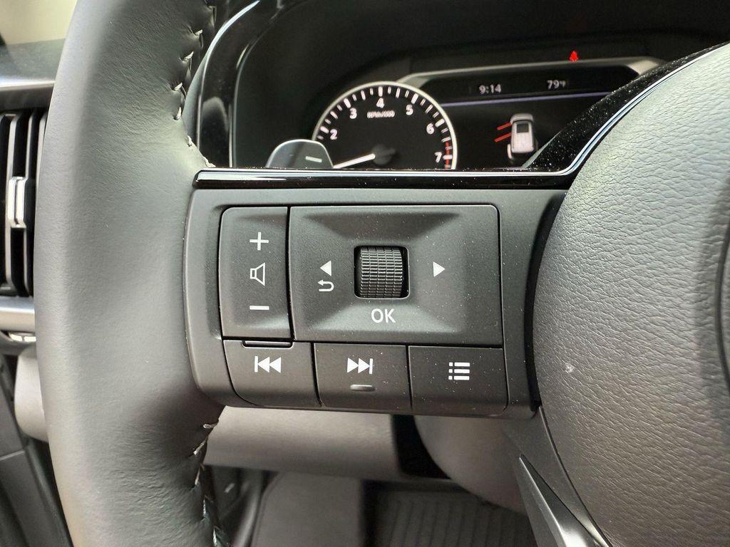new 2025 Nissan Pathfinder car, priced at $42,339
