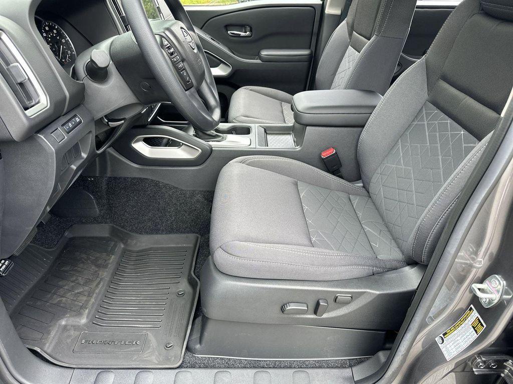 new 2025 Nissan Frontier car, priced at $35,036