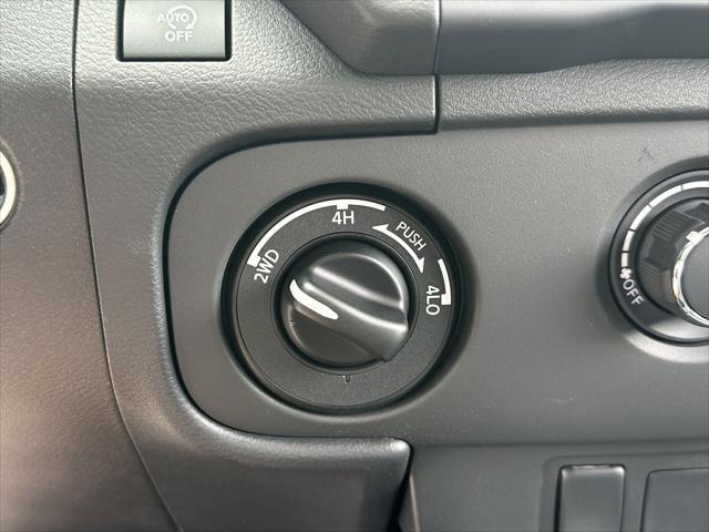 new 2025 Nissan Frontier car, priced at $35,486