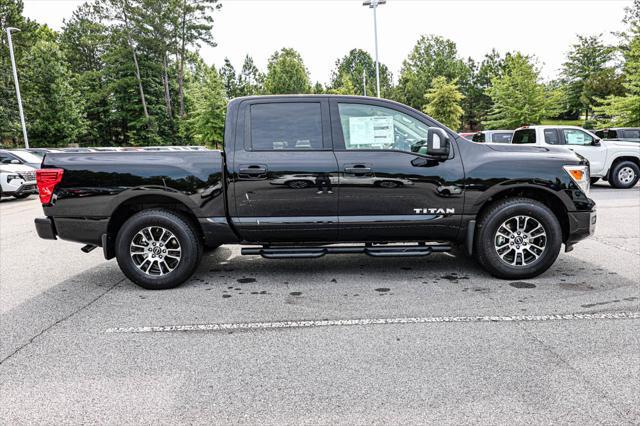 new 2024 Nissan Titan car, priced at $48,362