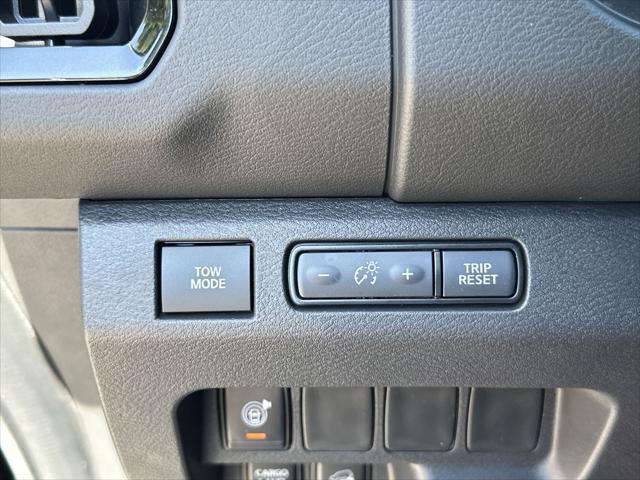 new 2025 Nissan Frontier car, priced at $40,837