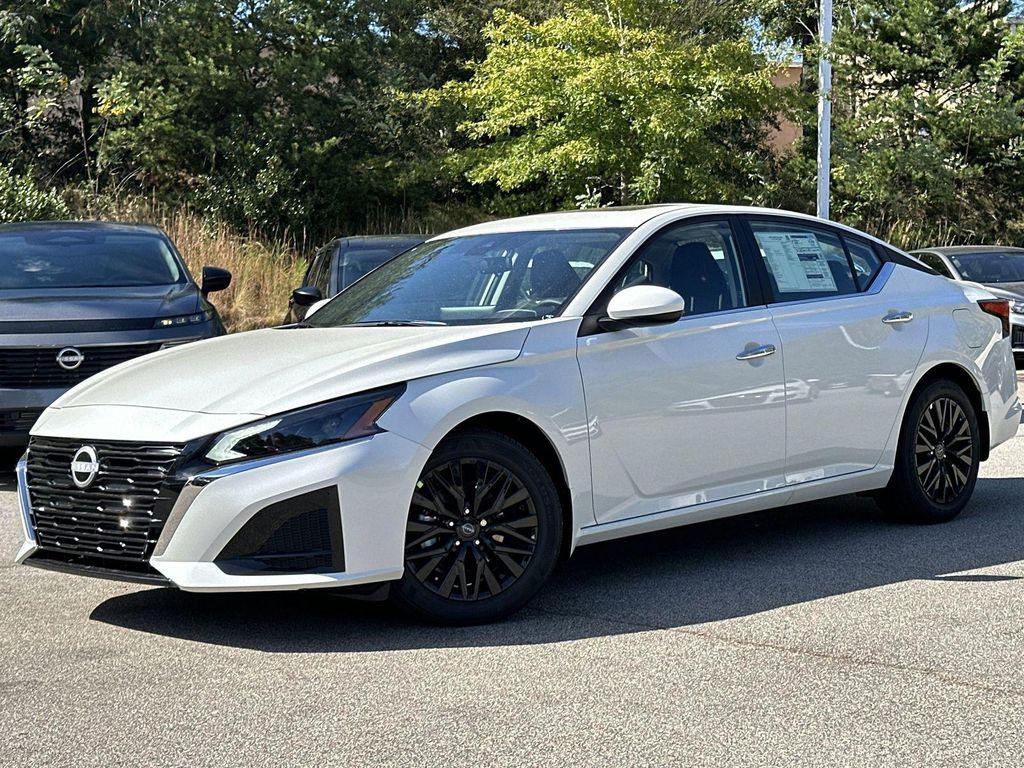 new 2025 Nissan Altima car, priced at $28,177