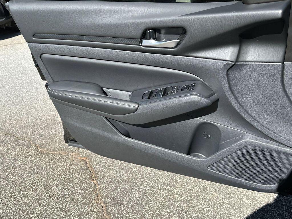 new 2025 Nissan Altima car, priced at $29,216