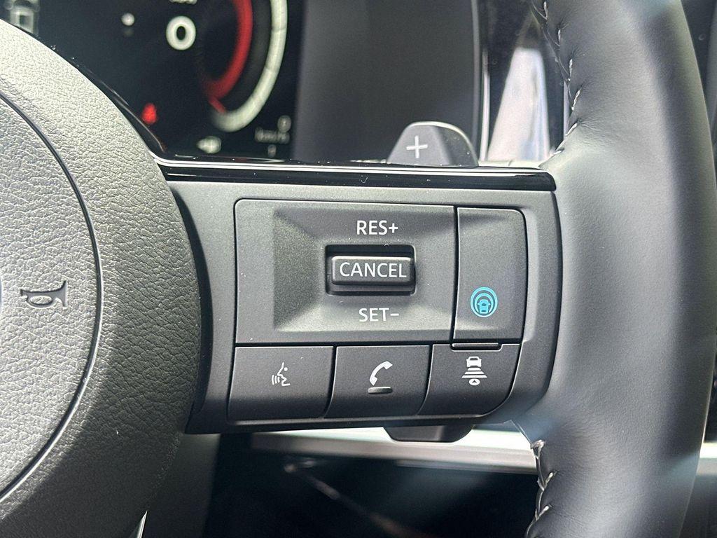 new 2025 Nissan Pathfinder car, priced at $47,607