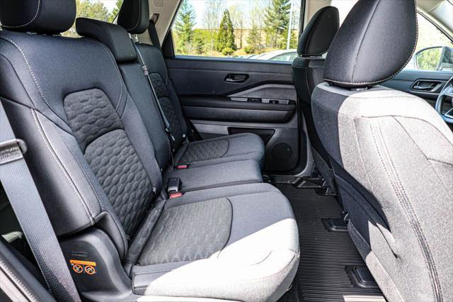 new 2025 Nissan Pathfinder car, priced at $35,388
