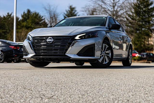 new 2025 Nissan Altima car, priced at $25,908