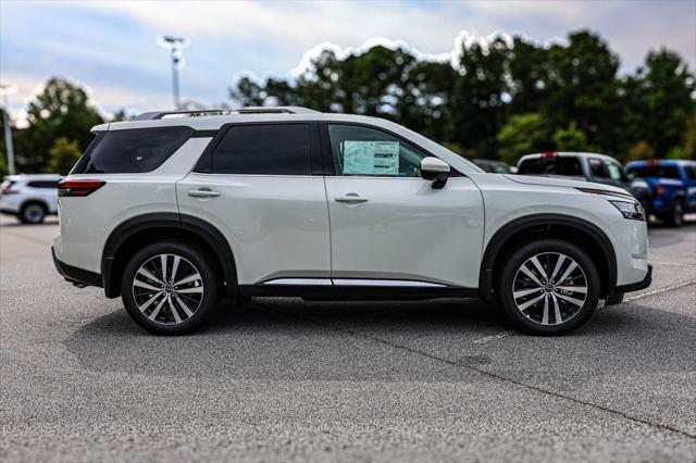 new 2024 Nissan Pathfinder car, priced at $44,986