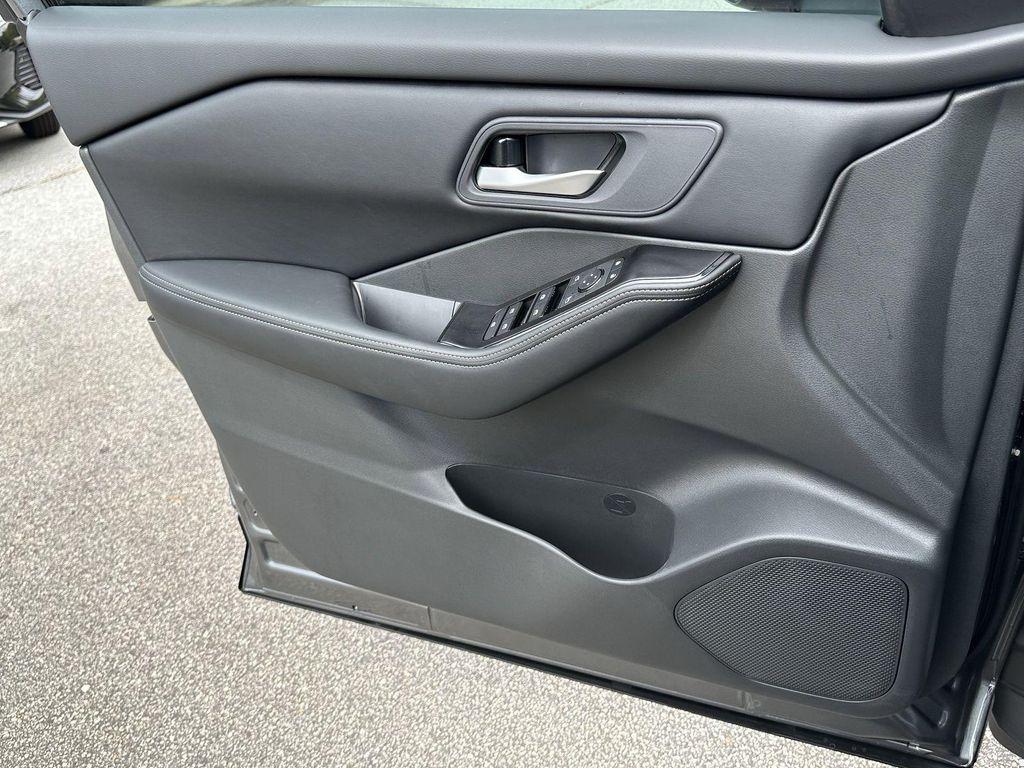 new 2026 Nissan Rogue car, priced at $29,264