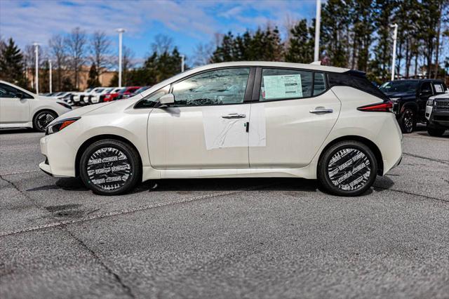 new 2025 Nissan Leaf car, priced at $28,105