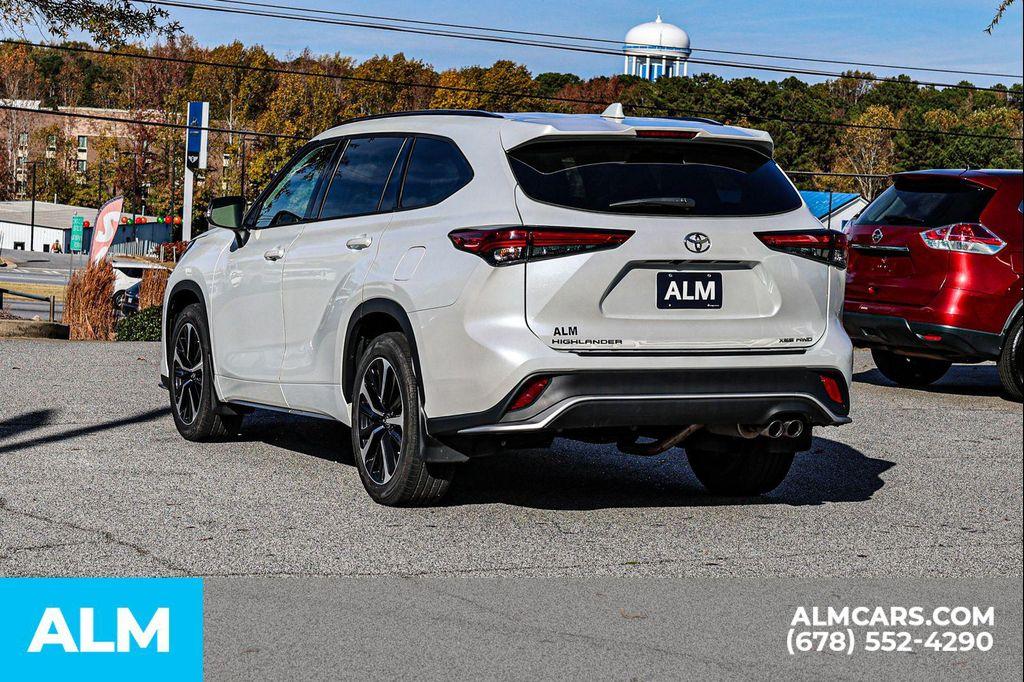 used 2022 Toyota Highlander car, priced at $37,970