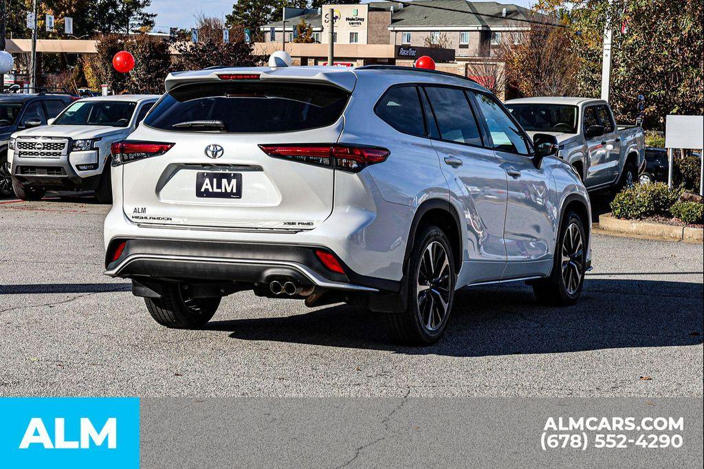 used 2022 Toyota Highlander car, priced at $37,970