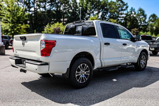 new 2024 Nissan Titan car, priced at $43,946