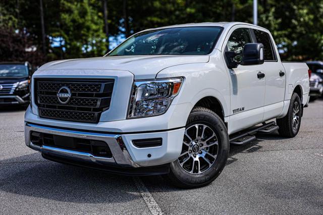 new 2024 Nissan Titan car, priced at $43,946