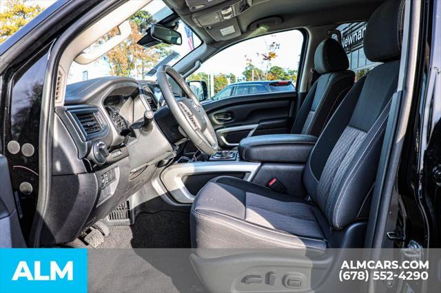 used 2023 Nissan Titan car, priced at $33,560