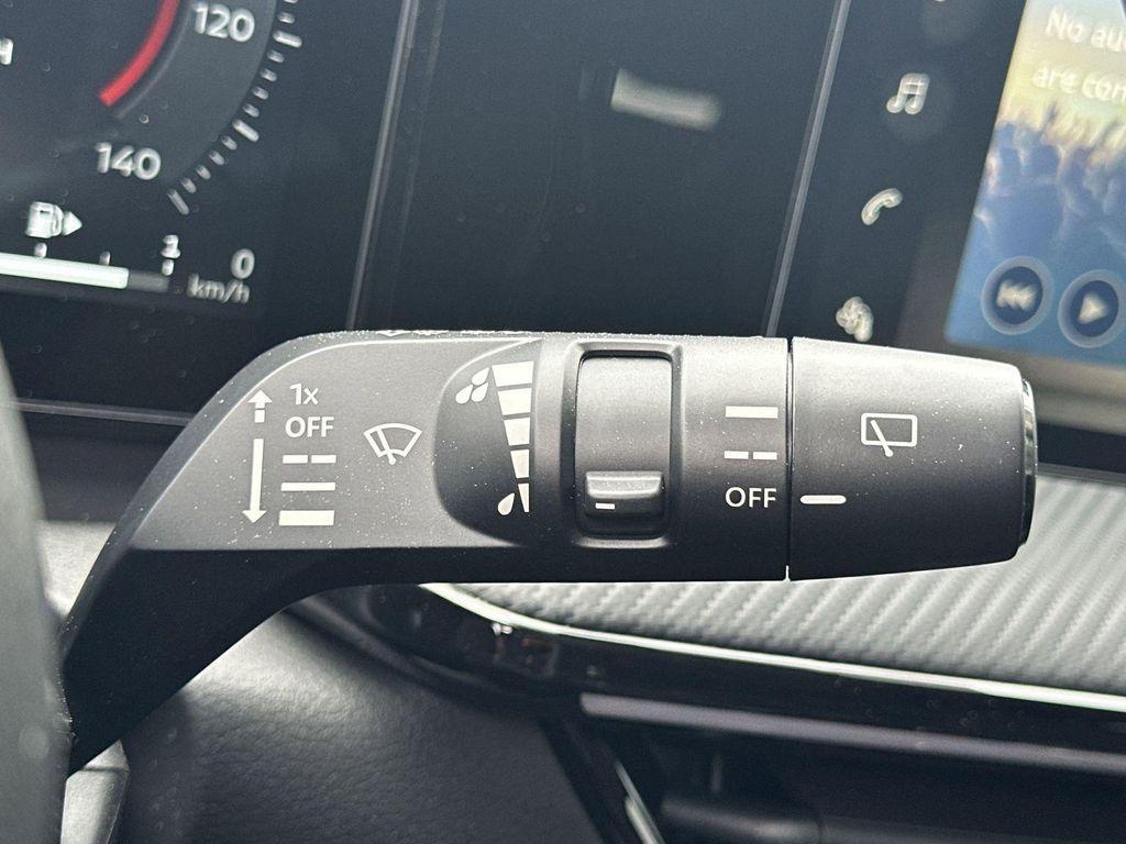 new 2025 Nissan Kicks car, priced at $26,581