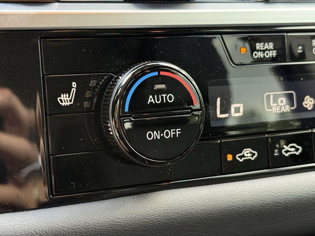 new 2025 Nissan Pathfinder car, priced at $43,477