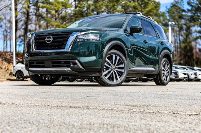 new 2025 Nissan Pathfinder car, priced at $47,561