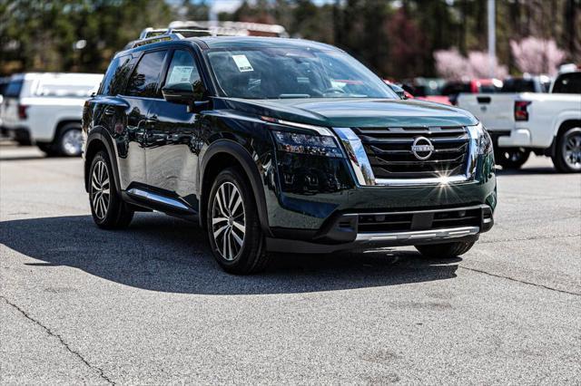 new 2025 Nissan Pathfinder car, priced at $47,561