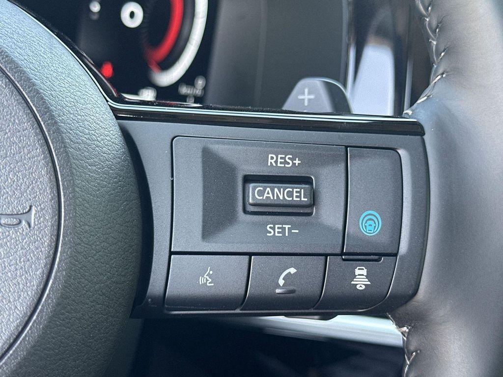 new 2025 Nissan Pathfinder car, priced at $47,260