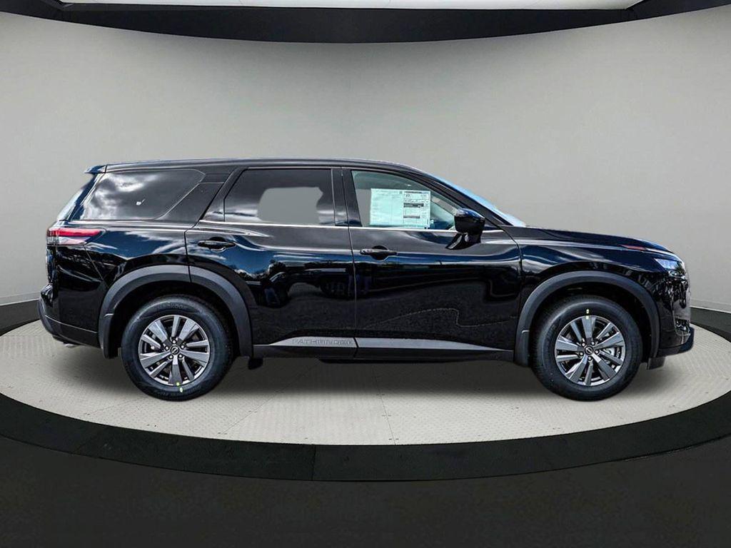 new 2025 Nissan Pathfinder car, priced at $35,565