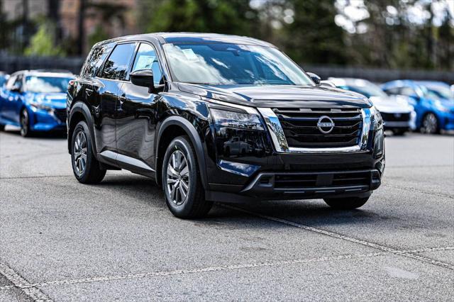 new 2025 Nissan Pathfinder car, priced at $36,765