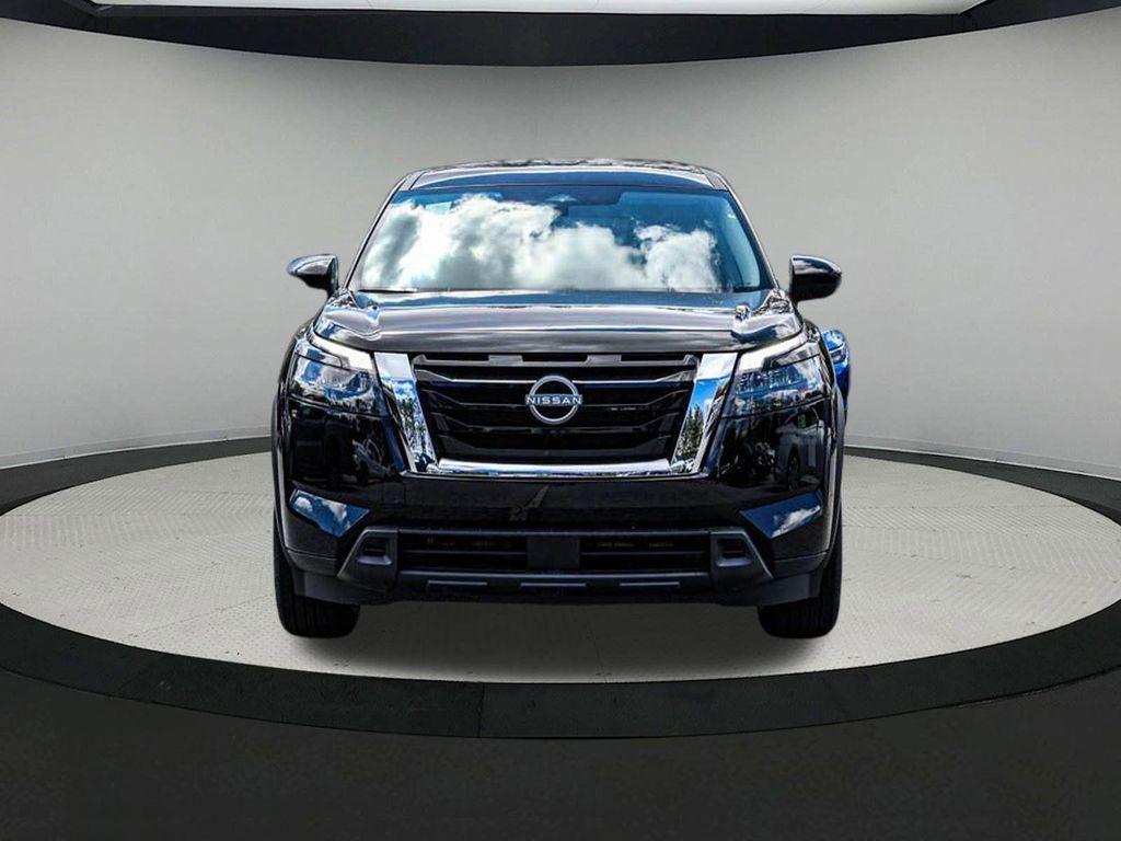 new 2025 Nissan Pathfinder car, priced at $35,565