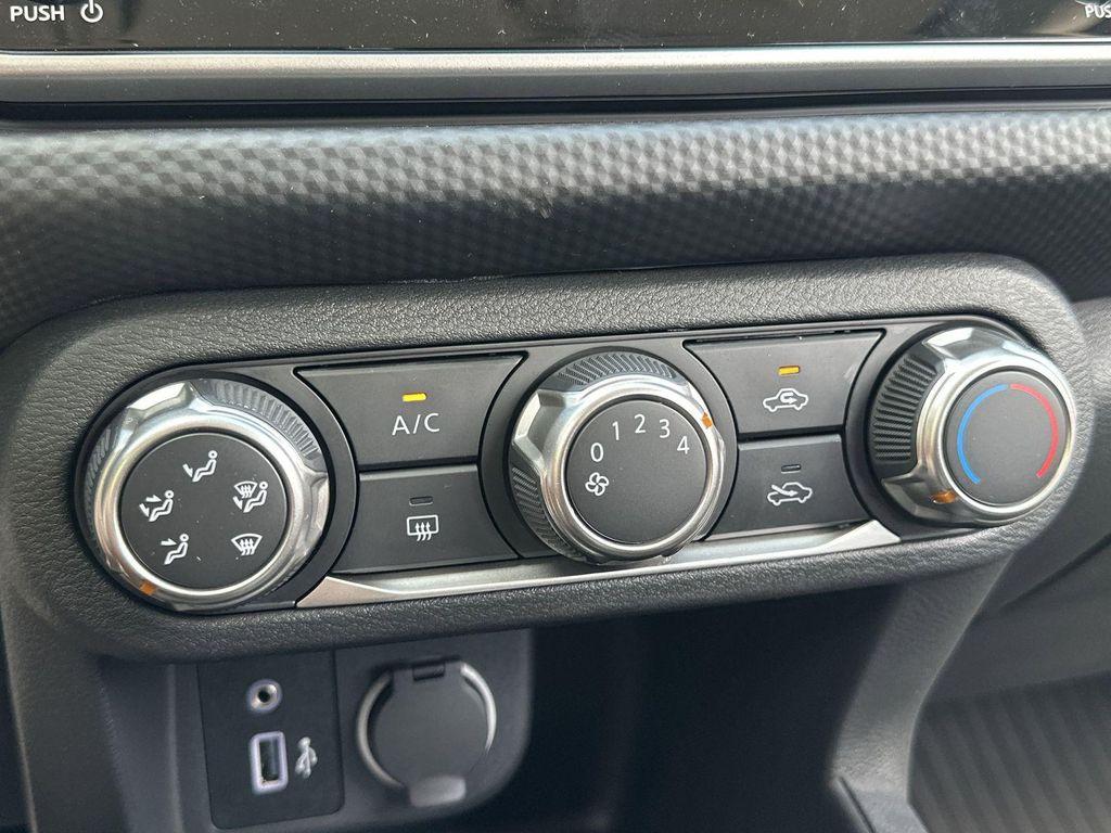new 2025 Nissan Kicks car, priced at $21,925