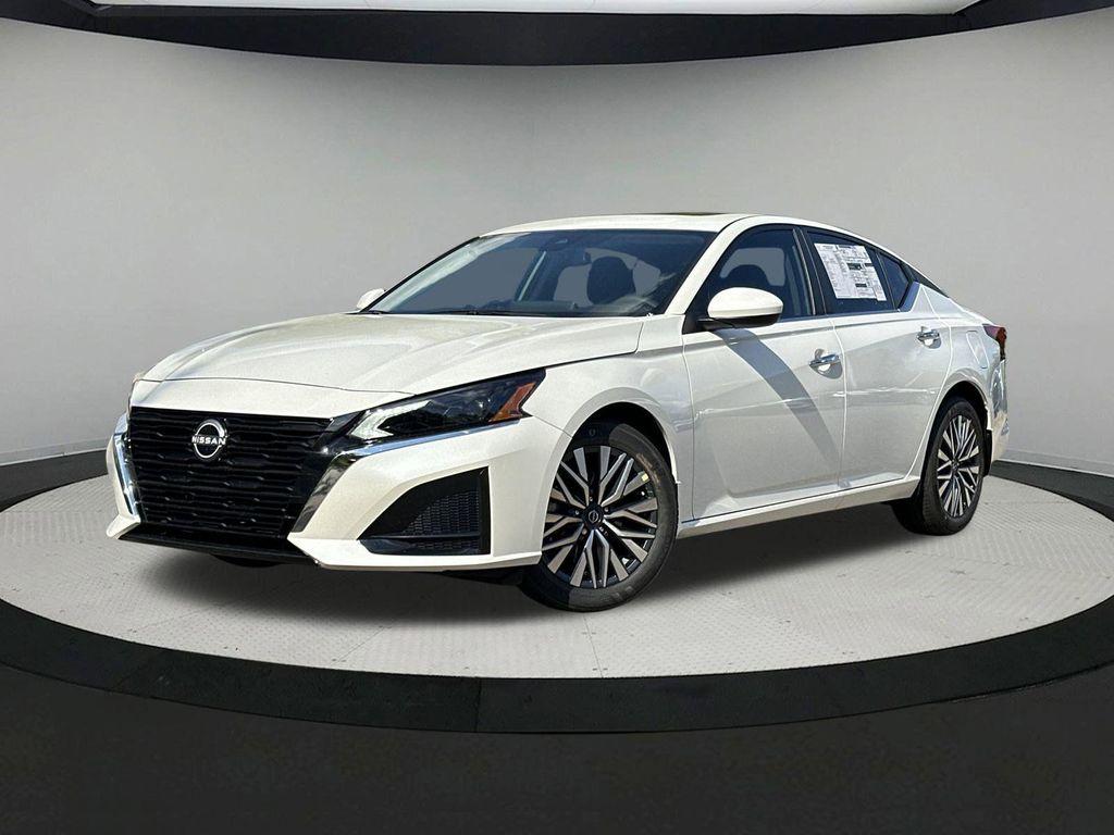new 2025 Nissan Altima car, priced at $29,712