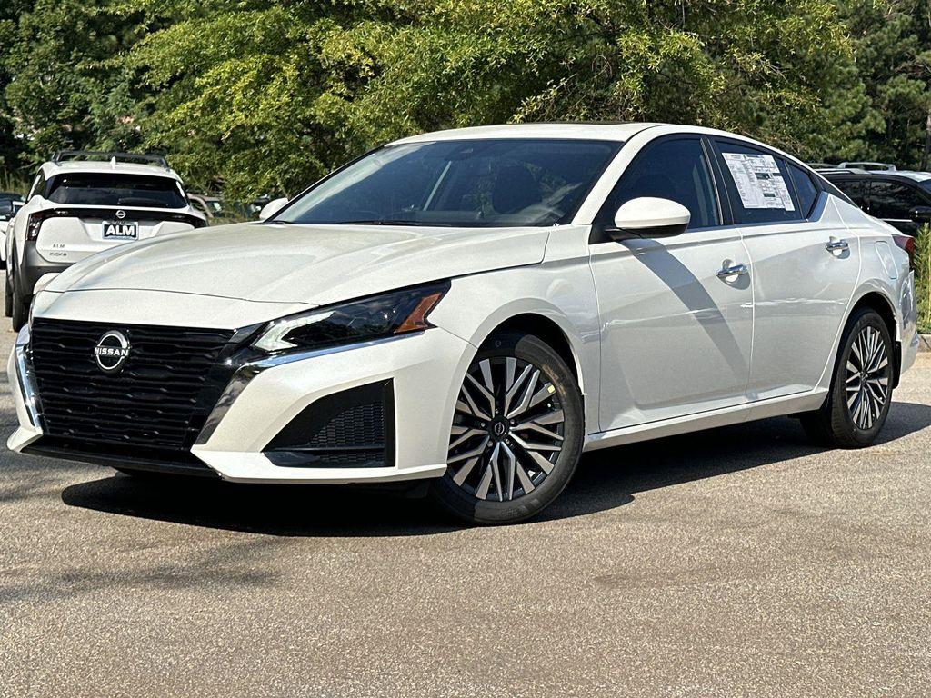 new 2025 Nissan Altima car, priced at $29,712