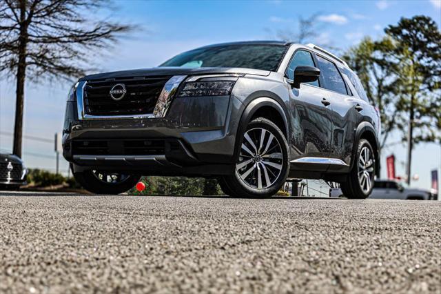 new 2025 Nissan Pathfinder car, priced at $47,071