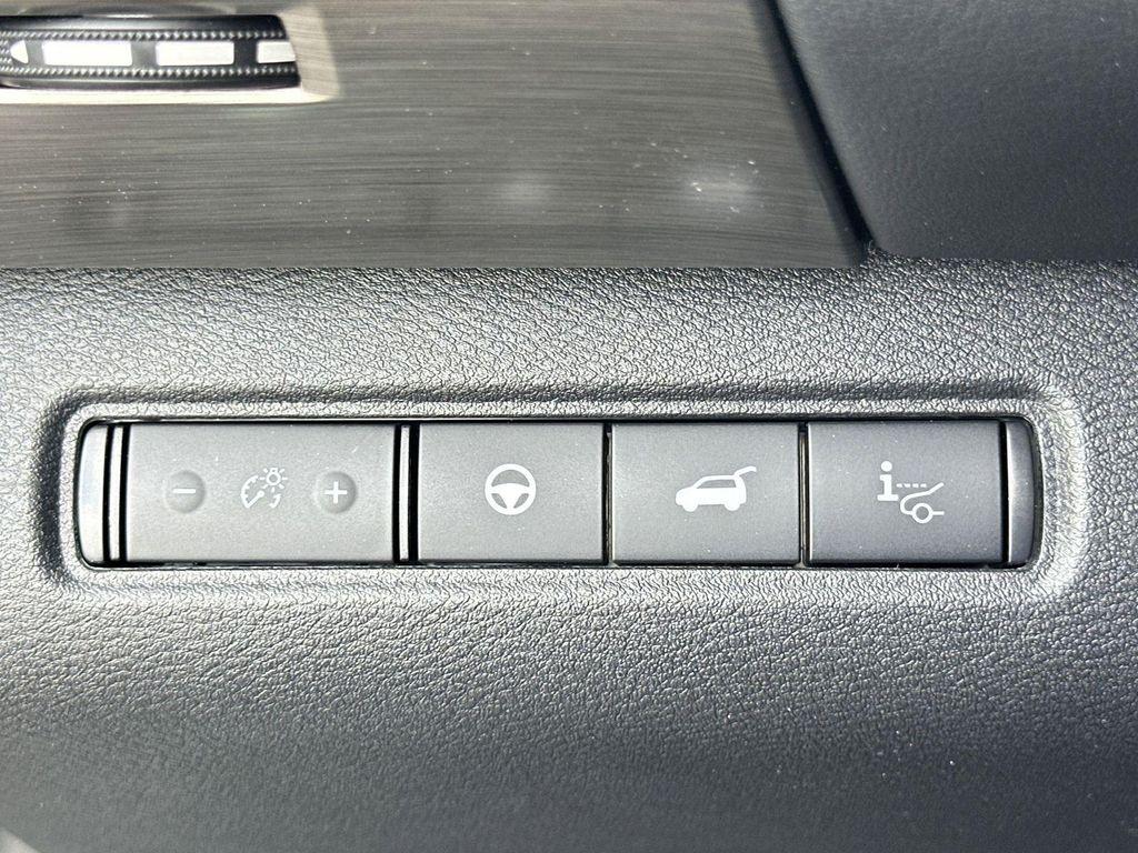 new 2025 Nissan Pathfinder car, priced at $46,856