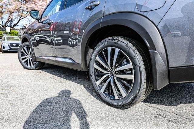 new 2025 Nissan Pathfinder car, priced at $47,071