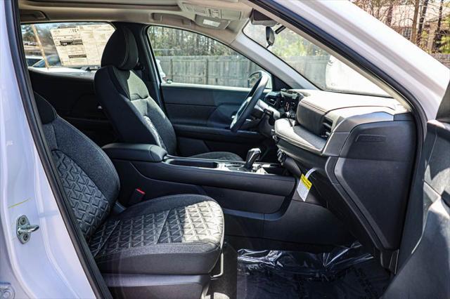 new 2025 Nissan Kicks car, priced at $25,904